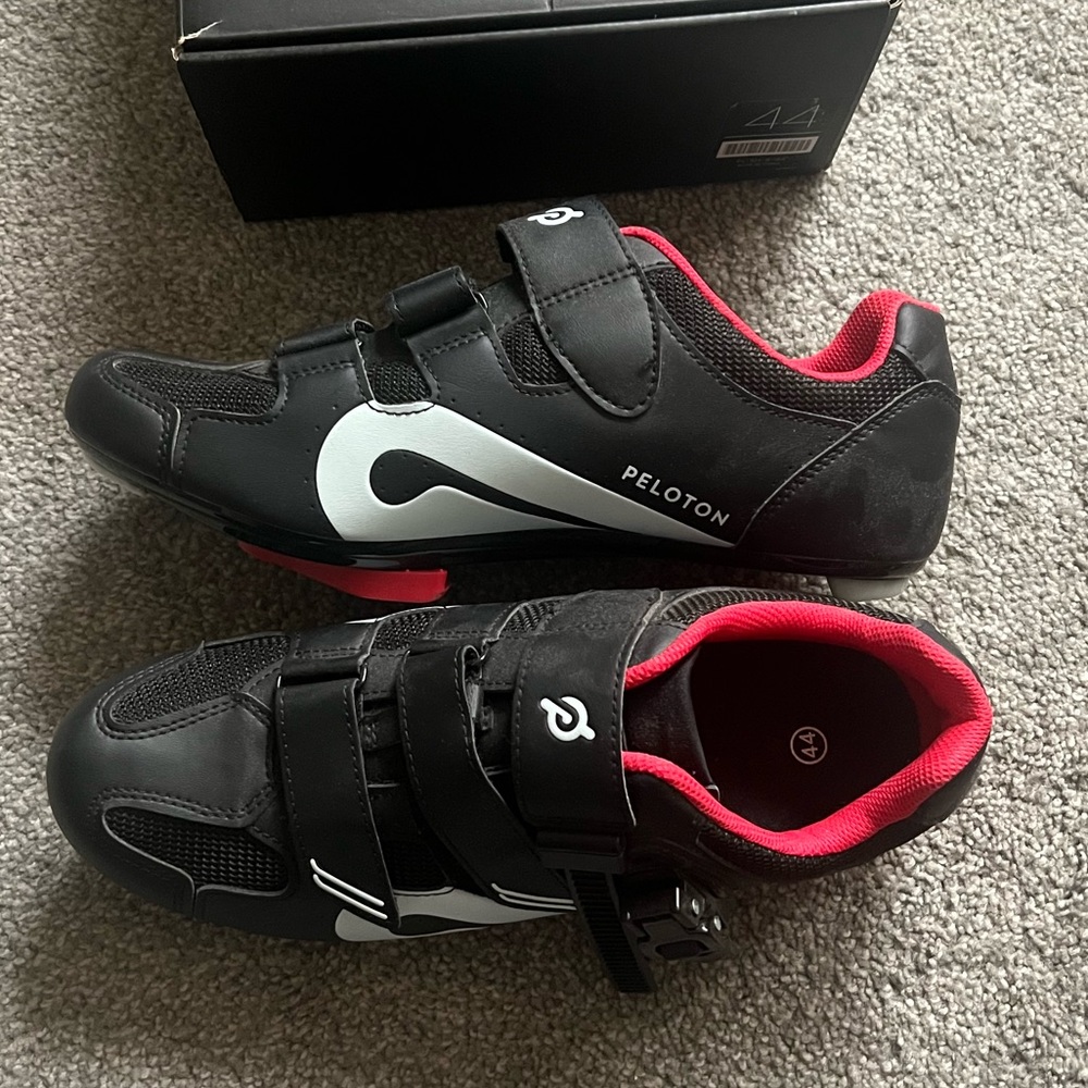 Men’s Peloton bike shoes